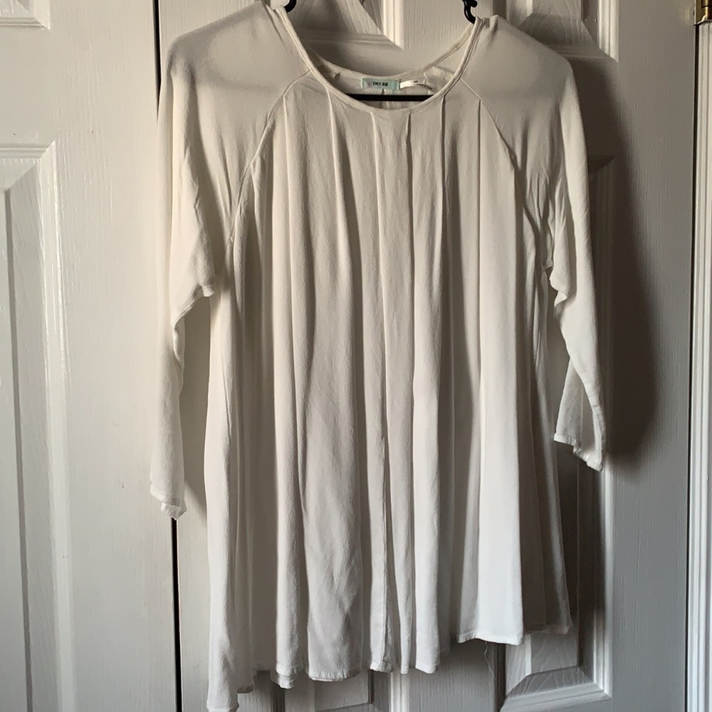 Urban Outfitters Kimchi Blue pleated blouse -sz XS